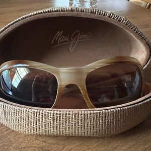 Maui Jim Sunglasses. World Cup in chocolate stripe fade color way.